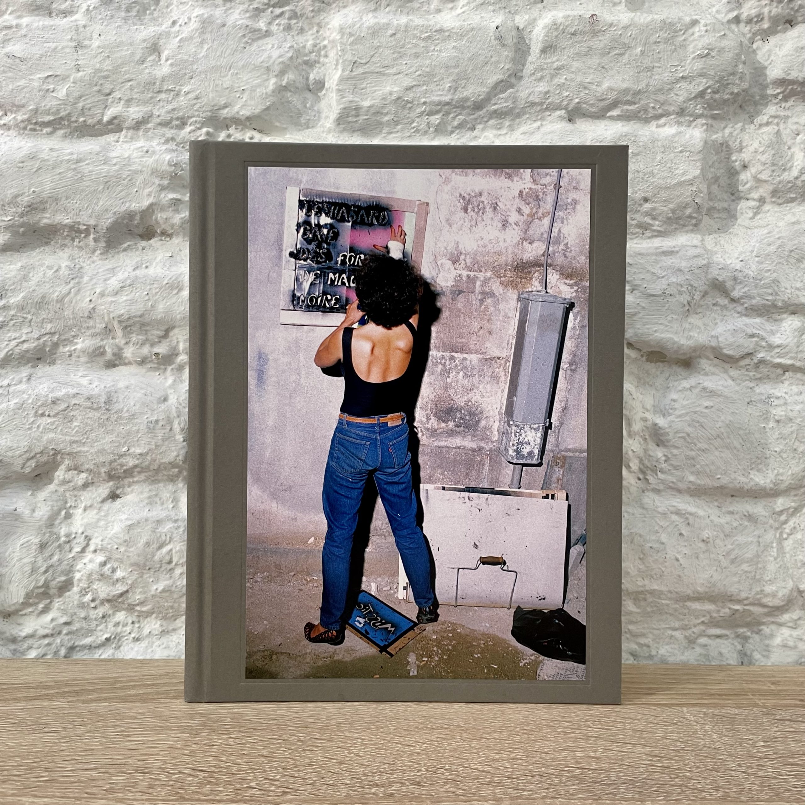 À la vie à l’amor : Art dans la ville, poétique de la révolte (1985-2022)